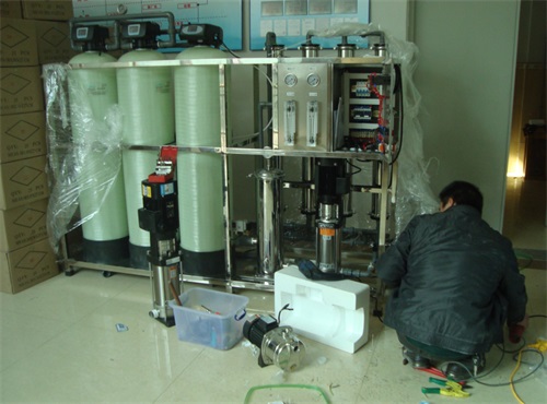 反滲透設(shè)備運(yùn)行前調(diào)試