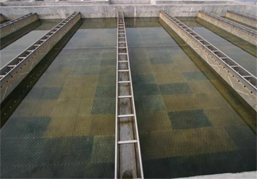 自來水廠處理水
