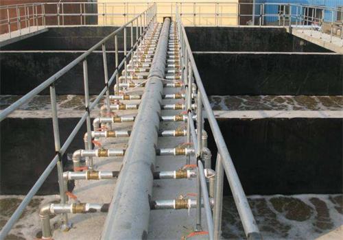 工業(yè)廢水處理生化池