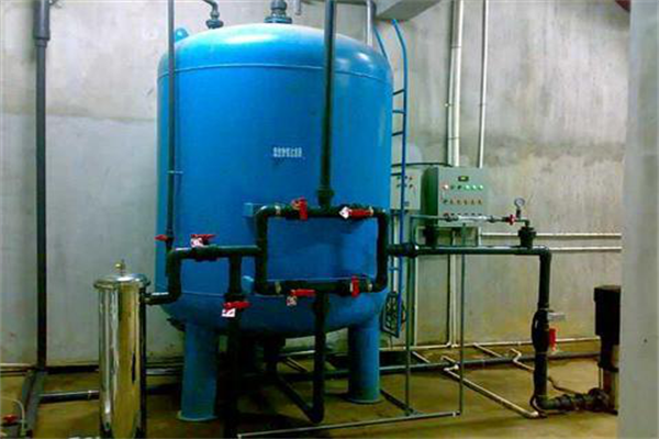 大型除氟設(shè)備