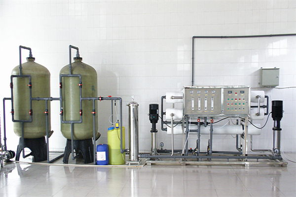 單級(jí)反滲透凈水設(shè)備能解決人們的飲水問(wèn)題嗎？