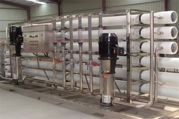 國(guó)內(nèi)反滲透純水設(shè)備廠家哪家好？