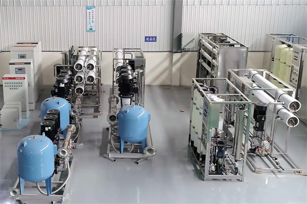 機械加工生產用反滲透設備