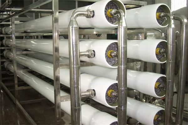 天津反滲透水處理設(shè)備公司