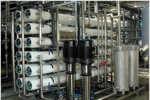 廣東純化水制水設(shè)備