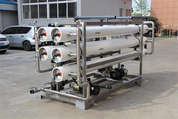大型反滲透設(shè)備廠家
