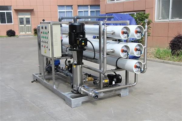 工業(yè)純水制水機設(shè)備