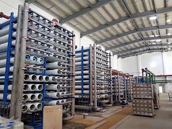 陜西工業(yè)反滲透水處理設備價格多少錢？