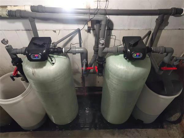 鍋爐軟化水設(shè)備：優(yōu)化水質(zhì)新方案，保障鍋爐高效穩(wěn)定運(yùn)行