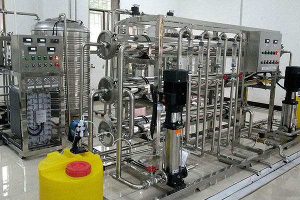 雙級(jí)反滲透純水設(shè)備：助力高品質(zhì)用水