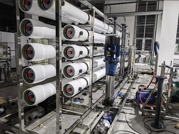 江蘇反滲透純水設備生產廠家，憑啥脫穎而出？