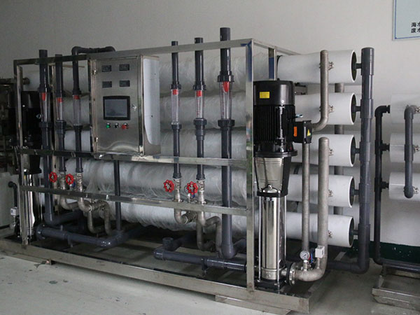 水質差致涂料報廢？涂料行業用純水設備從源頭避損失