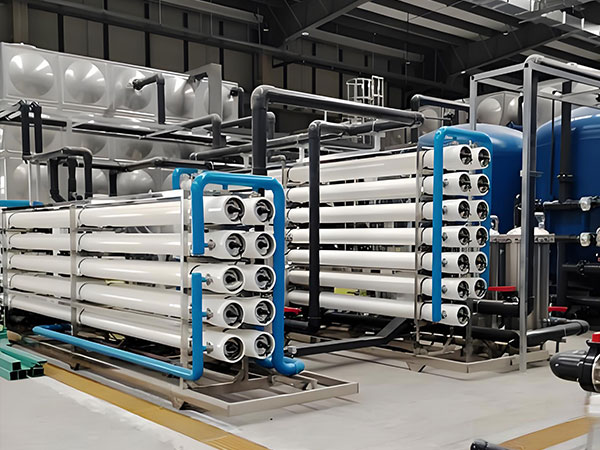 大型反滲透凈水設備：保障工業穩定供水的心臟