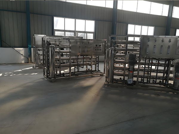 聚焦定制與運維反滲透設備生產廠家找哪家更適配？