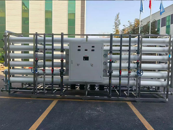 賦能工業高純水需求反滲透純水處理設備廠家的技術方案